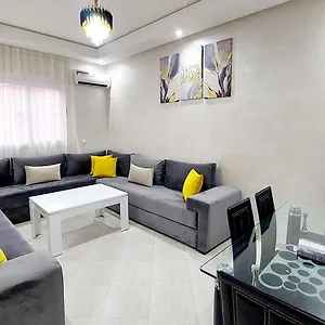 apt-modern-family-near-airport.marrakeshhotelsmorocco.com/